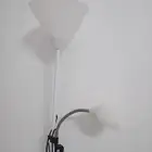 ابجورة لون ابيض من هوم بوكس الارتفاع  175 cm تقريبا