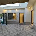 فيلا للبيع حي الرمال الذهبي دور ارضي وثلاث شقق