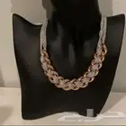 عقد راقي