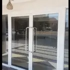 ورشة انس تفصيل شبابيك وابواب المنيوم وحديد وزجاج سكريت بجدة