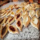 مطعم معجنات وشاورما متكامل وشغال وناجح للبيع