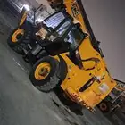 رللايجار الشهري واليومي والمشاوير داخل الرياض وخارج الرياض