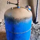 دبة غاز ايطالي و سلم و سيكلين و بطارية برية