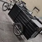 ورشة لتفصيل وتصميم فود ترك عربات بطاطس بوث