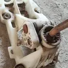 عصاء قير كامري عادي 2003 الي 2006 مستخدم نضيف شرط