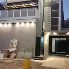 للبيع فيلا درج داخلي وشقتين حي الرمال مسك