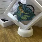 بروشات وميداليات شخصيات كرتونيه