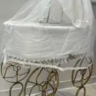 مهد للمواليد الجدد