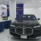 مرحبا بكم في الشارقة لتأجير السيارات