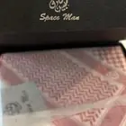 شماغ ابيض واحمر على 25ريال الحبة بسعر الجملة