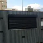 شتر معزول . ونوافذ الومنيوم دبل جلاس. أبواب