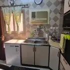 مطبخ مع شفاط