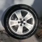 جنط واحد فقط نظيف مره على اشرط لا رجه ولا غيره