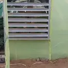 مكيفات ومراوح بيوت محميه للبيع عدد اربعه مراوح
