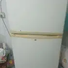 ثلاجة lg حجم كبير للبيع