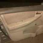 ديكورات البيبان لكورلا موديل 2004 نظيفه للبيع