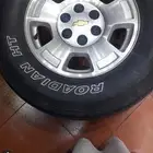 جنوط تاهو للبيع اصليه بكفراتها مقاس 17