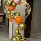 استاند عيد ميلاد منسق بالبالون والورد
