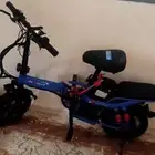 اسكوتر كهرباء بحاله جيدة البيع لعدم الحاجه لشراء سيارة