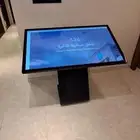 تأجير شاشات تفاعلية عرضية وطولية