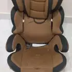 كرسي أطفال للسيارة