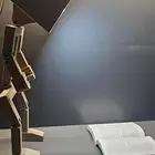 مجسم ربورت خشبي مضئ