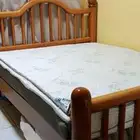 سرير مع مرتبه