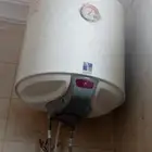 للبيع ثلاجة سامسونج نوفروست 9 قدم بحالة ممتازة 750 ريال مكيف