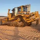 بلدوزر للإيجار D8r