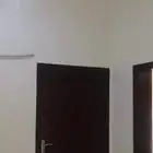 شقة عزاب حي الامير فواز الجنوبي غرفتين وصاله ومطبخ وحمام