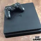 سوني 4 مستعمل مع يدته 500 ريال