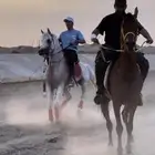 تدريب عل ركوب الخيل وكسر حاجز الخوف