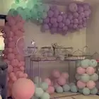 تنسيق بالونات وتوزيعات