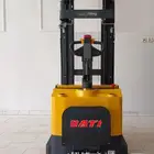 رافعات كهربائية مناولة ستاكر
