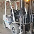 رافعات شوكيه للايجار
