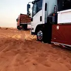 تريلاه ودنه نقل ابل الى جميع منطق المملكه ويوجد سحب غرف