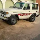 للبيع ربع تايوتا 97