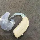 سماعة للصم والبكم