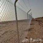نحن نقوم بتوريد وتركيب جميع انواع الشبوك السياج الحديدي