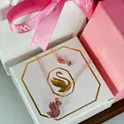 قلادة سواروفسكي الفاخرة