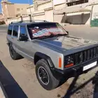 سلام عليكم أعرض لكم جيب شيروكي فحص جديد واستماره توها منتهيى والتجديد على المشتري فيها ملاحظه القير 