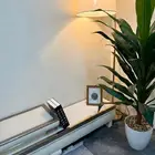 تليفزيون ومكتبة تليفزيون وطاولات