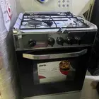 فرن ماركه دورا جديد مع لصقه المصنع لم يستخدم ابدا