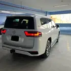 لاندكروزر L4 2022
