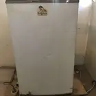 ثلاجه مكتب Goldstar ) LG)بحاله جيده جدا