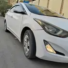تدريب وتعليم قيادة السيارة