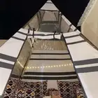 خيمة هرميه 3 3 ابيض وشفاف نظيف