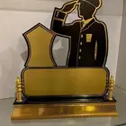دروع تذكارية للتخرجات