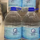 ماء زمزم للبيع متوفر 18 عبوة 5لتر.