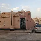 فيلا دور ارضي مؤسس ثلاث شقق 360 م زاوية علي شارعين
